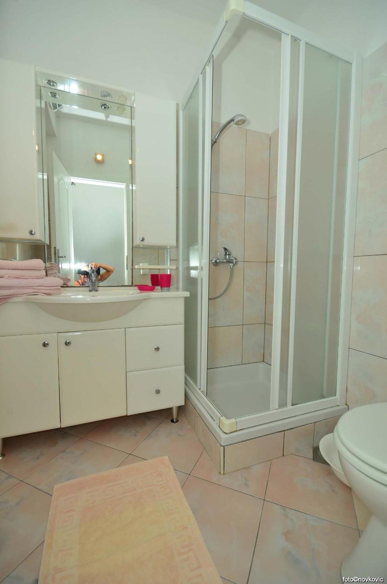 בול Apartments Fani Kanun מראה חיצוני תמונה