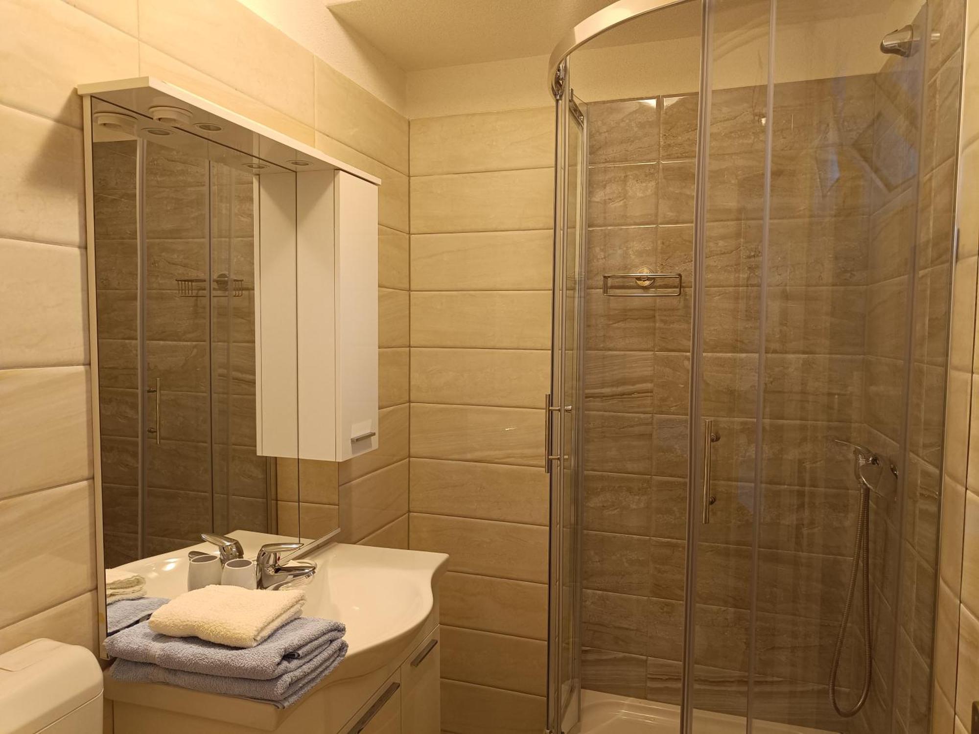 בול Apartments Fani Kanun מראה חיצוני תמונה